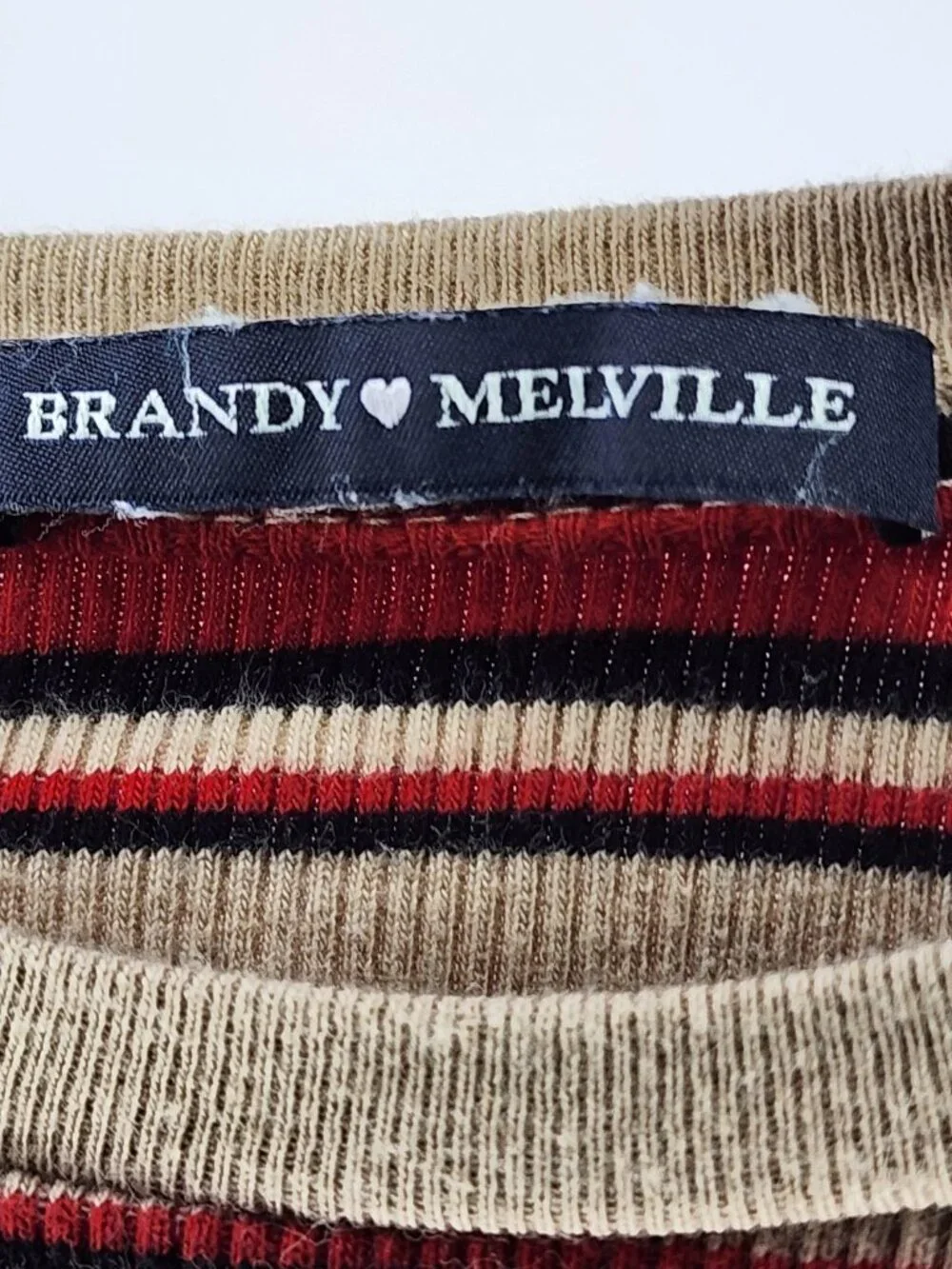 Brandy Melville Stripe Ribbed Crop Top — Red/Cream, One Size | Long Sleeve Y2K - Picture 5 of 11